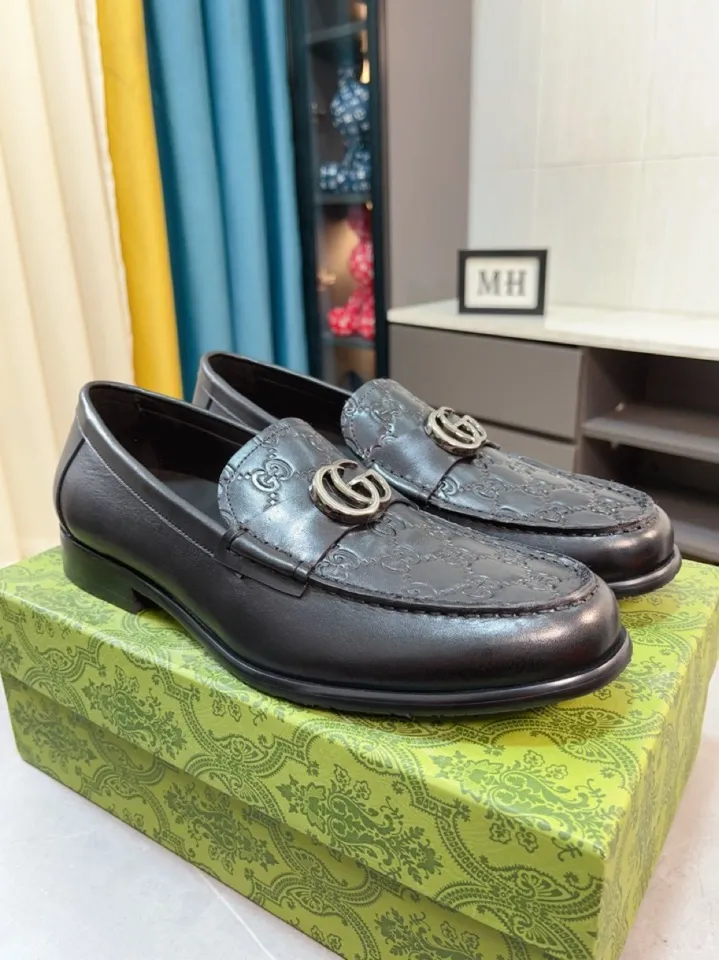 Men's shoes 💰500🌹🌹Niuli [GUCCI Gucci] A new style of formal men's leather shoes is coming~ The original quality upper is made of patent leather imported from Italy, the leather is soft and delicate, comfortable and soft first-layer cowhide lining, rubber wear-resistant outsole, the shoe shape is dignified and domineering, and the luxury charm cannot be concealed! The natural and free nouveau riche leads the trend. Code number: 38-44